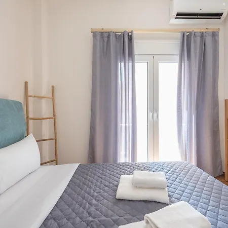 Stylish 2 Bd Urban Retreat Near Panormou Metro Apartment Athens Exterior photo