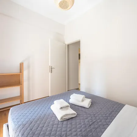 Stylish 2 Bd Urban Retreat Near Panormou Metro Apartment Athens Exterior photo
